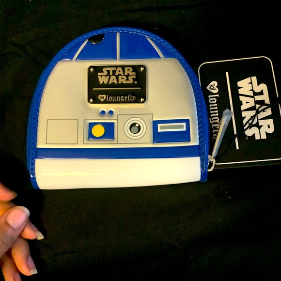 Disney Starwars x loungefly r2d2 wallet - Picture 1 of 4